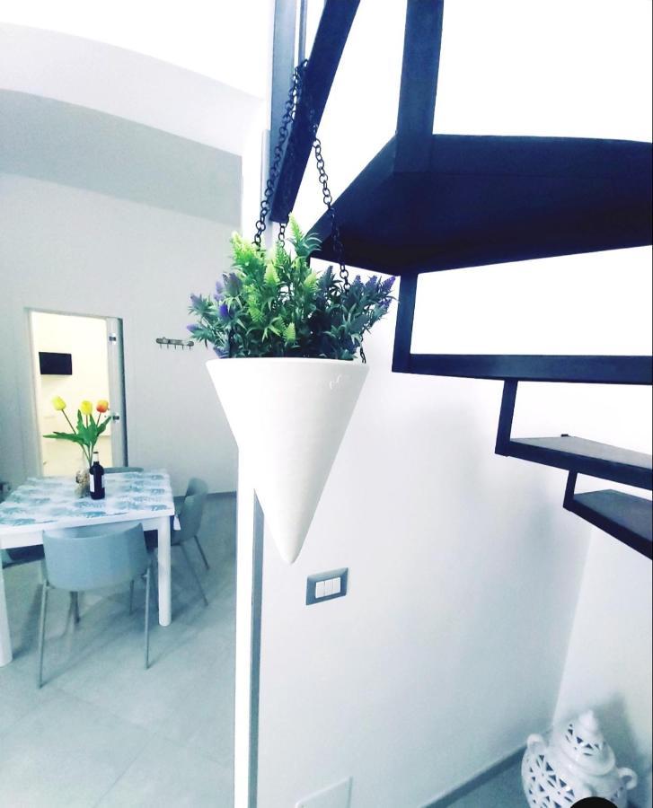 Dimora Asmara 11 15 Apartment Brindisi Exterior photo