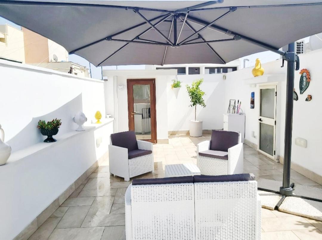 Dimora Asmara 11 15 Apartment Brindisi Exterior photo