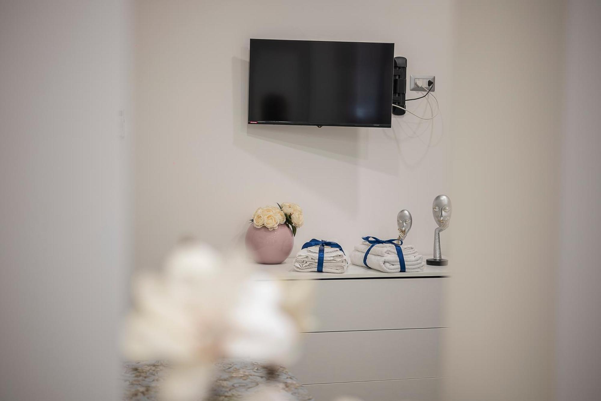 Dimora Asmara 11 15 Apartment Brindisi Exterior photo